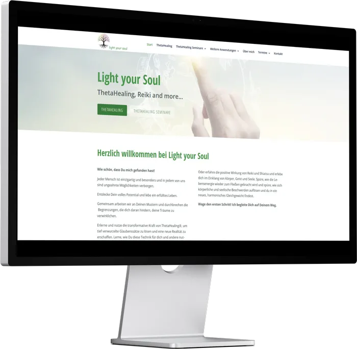 Desktop mit neuer Webseite von Klicklounge Webdesign für Light your Soul