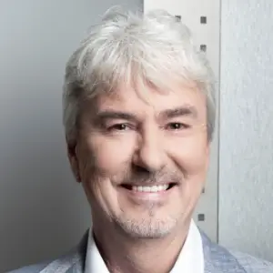 Portrait von Bernhard Loth